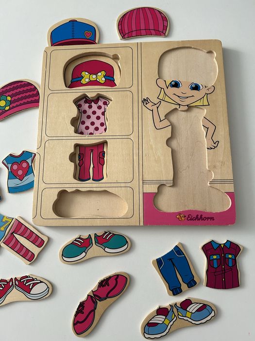 Ubieranka drewniana puzzle moda