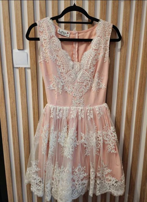 Pudrowa Sukienka Lou XS