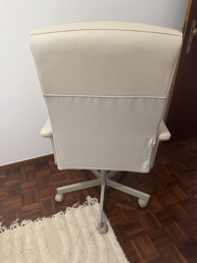 Cadeira de escritorio