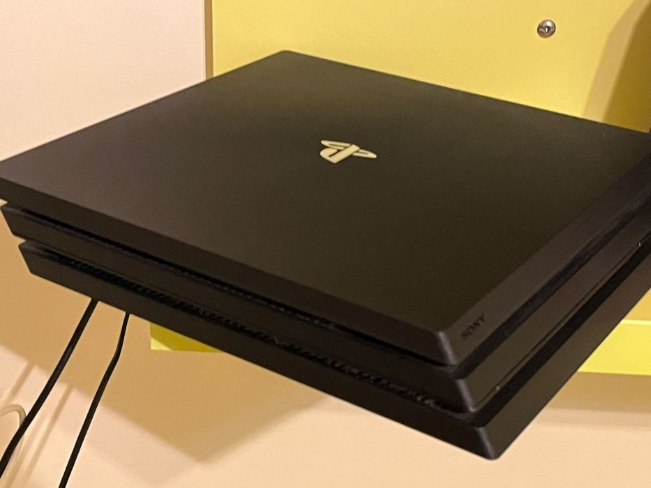 Consola Ps4 como nova