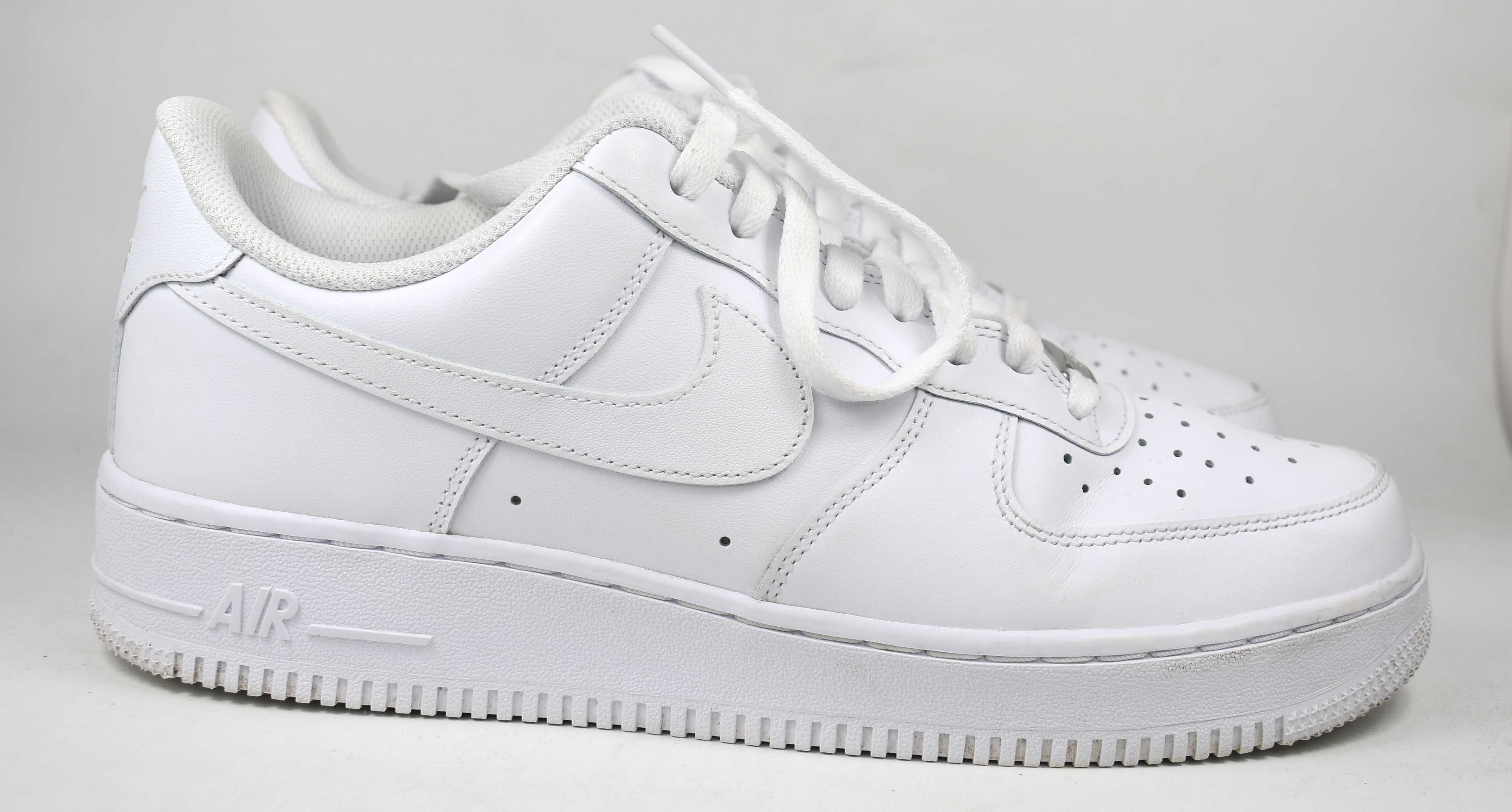 Jak nowe Nike Air Force 1 '07 CW2288 roz. 43