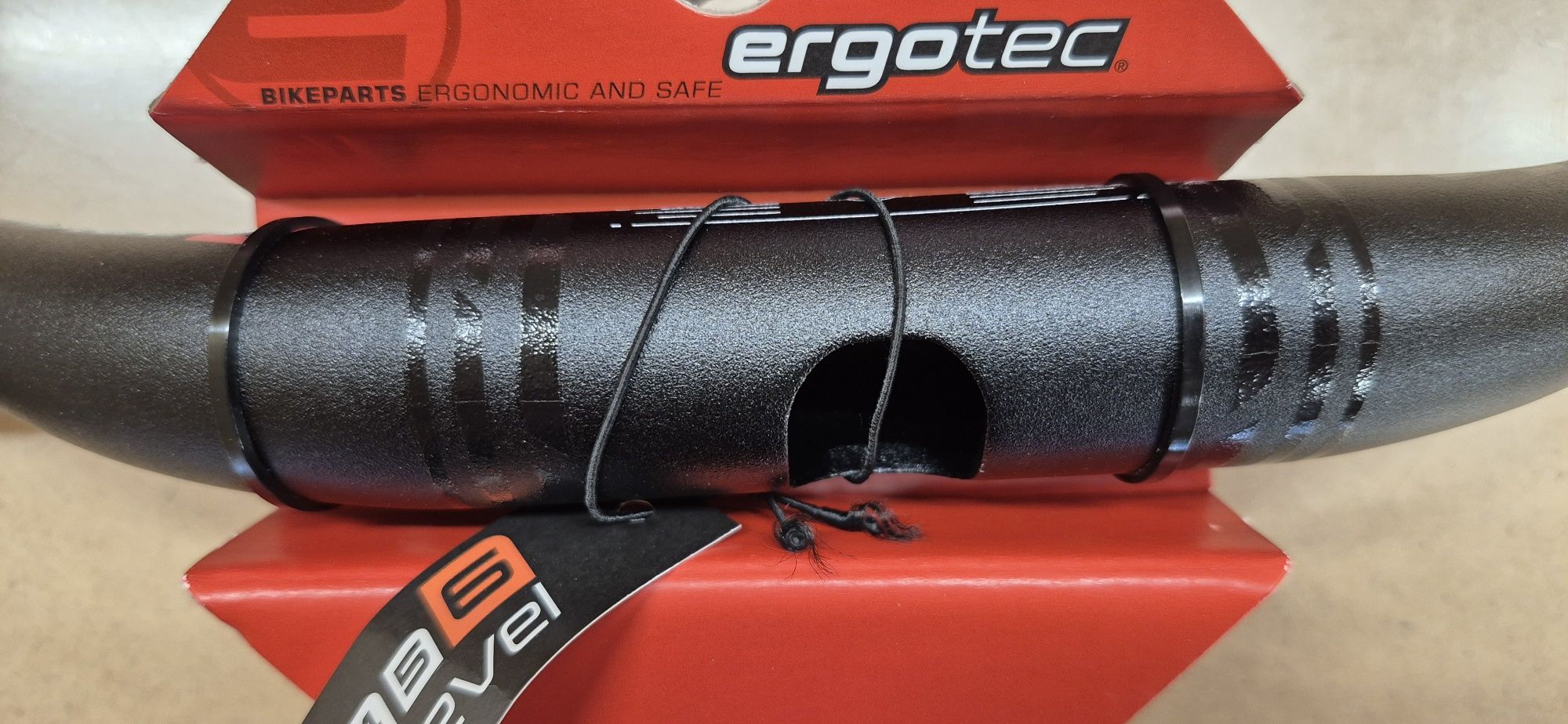 Ergotec 6 Buegel trekking 620mm. Kierownica.