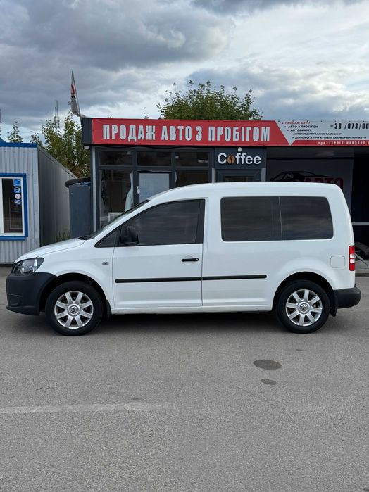 Volkswagen Caddy 2011 оригінальний пасажир турбодизель
