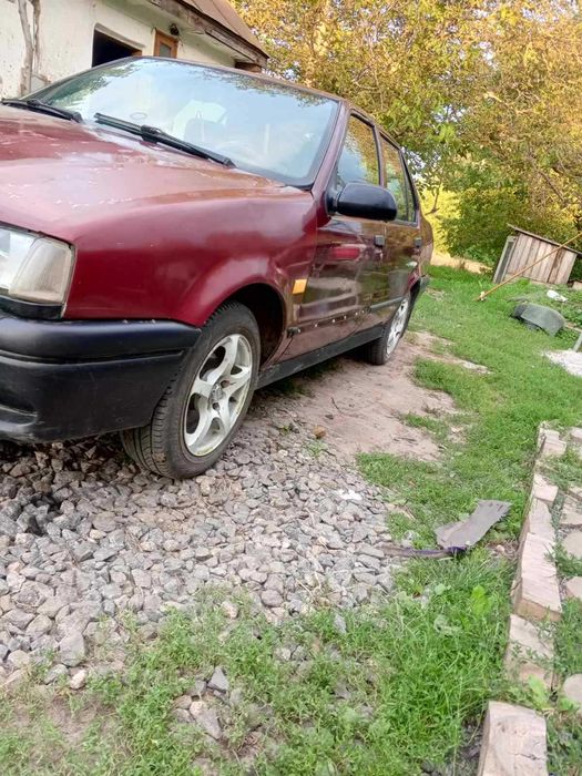 Продам Рено і донора до неї за дві 1000$