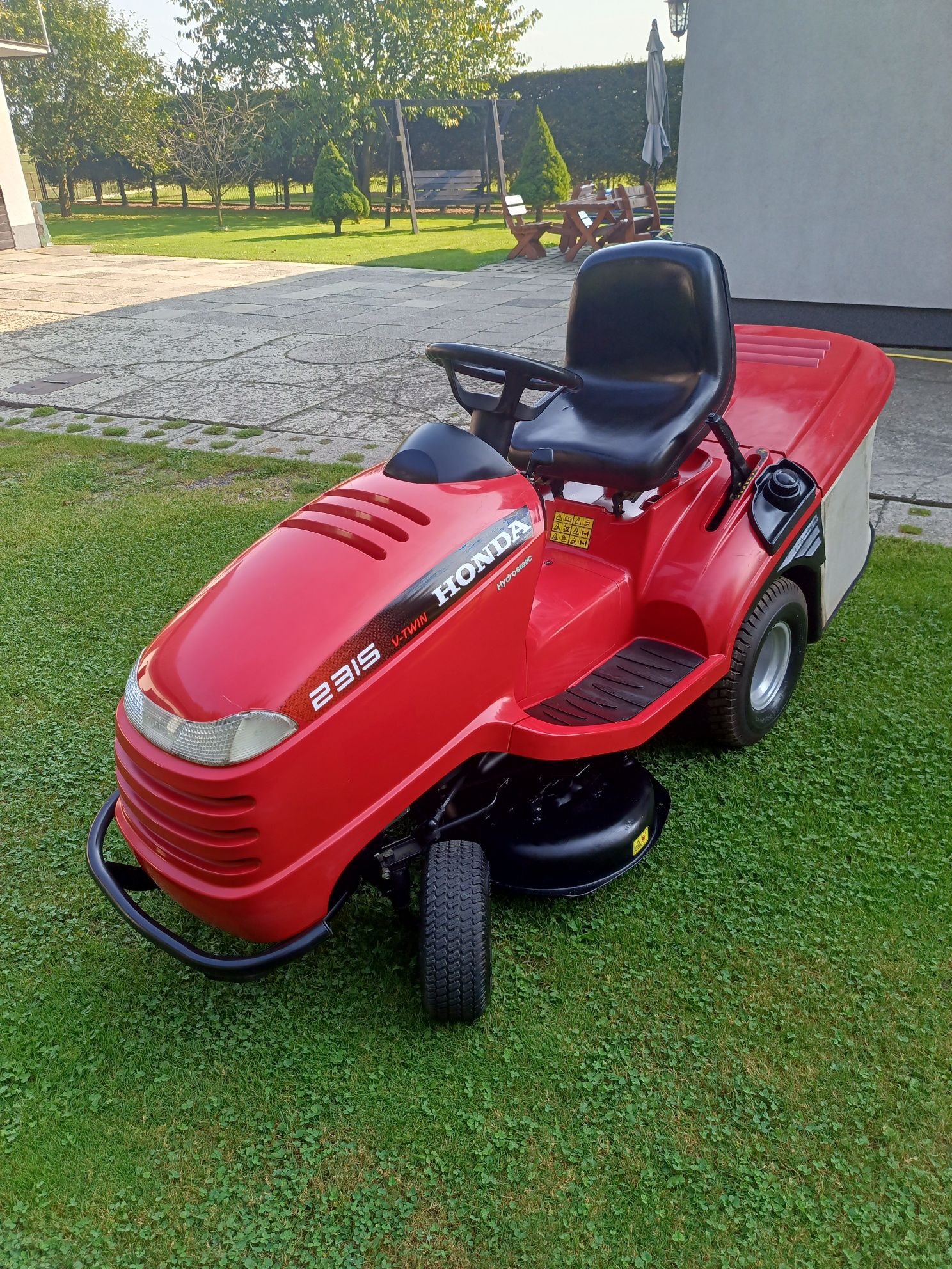 Kosiarka traktorek honda 2315