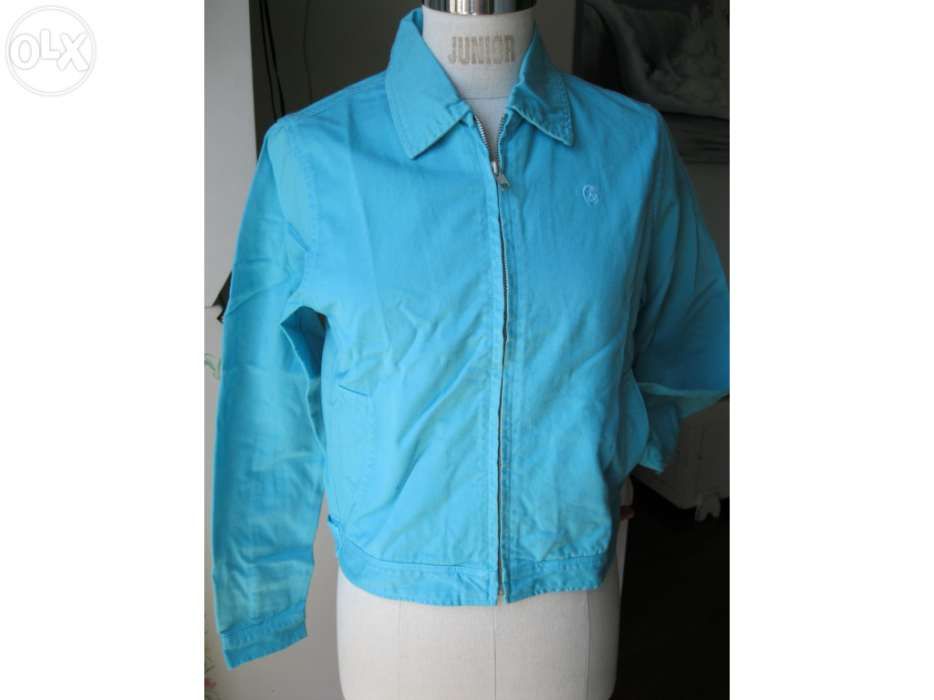 Blusão azul turquesa