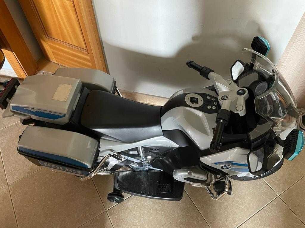 BMW R1200 Polícia a bateria