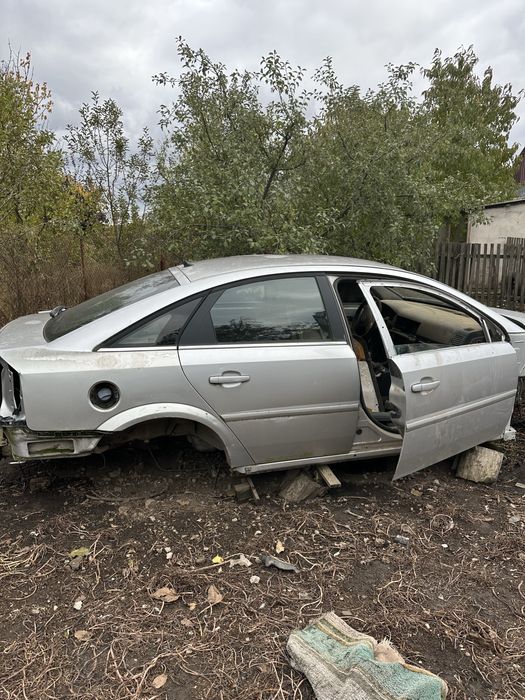 Кузов вектра с Vecta c всё что на фото одним лотом