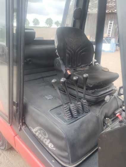 Wózek widłowy Linde H30D-03