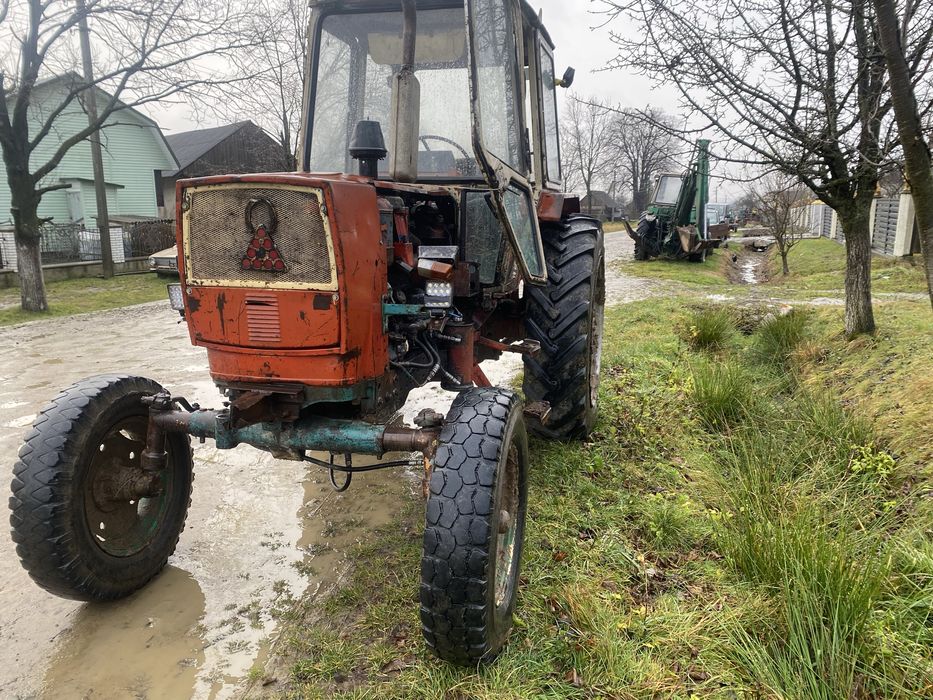 Трактор ЮМЗ.