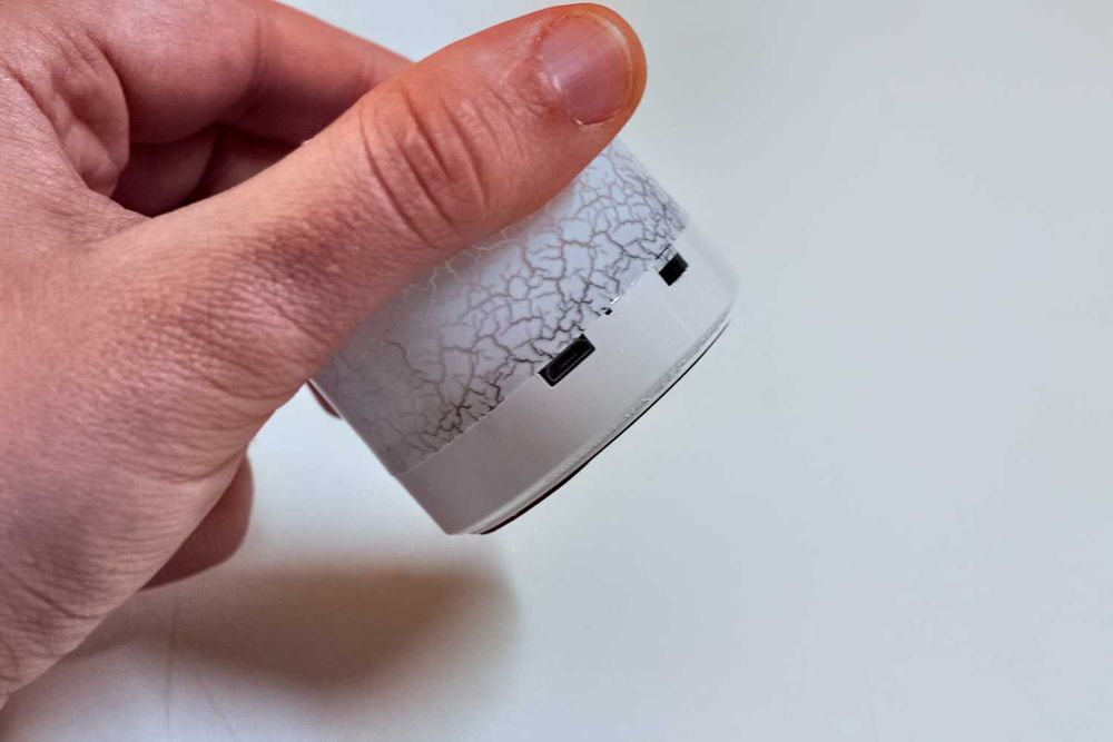 Coluna Bluetooth portatil