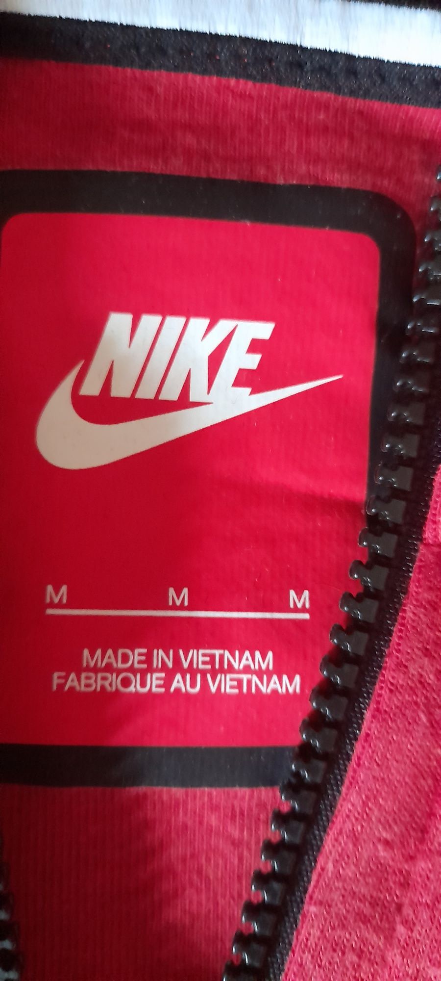 Komplet Nike tech flecce bluza spodnie koszulka