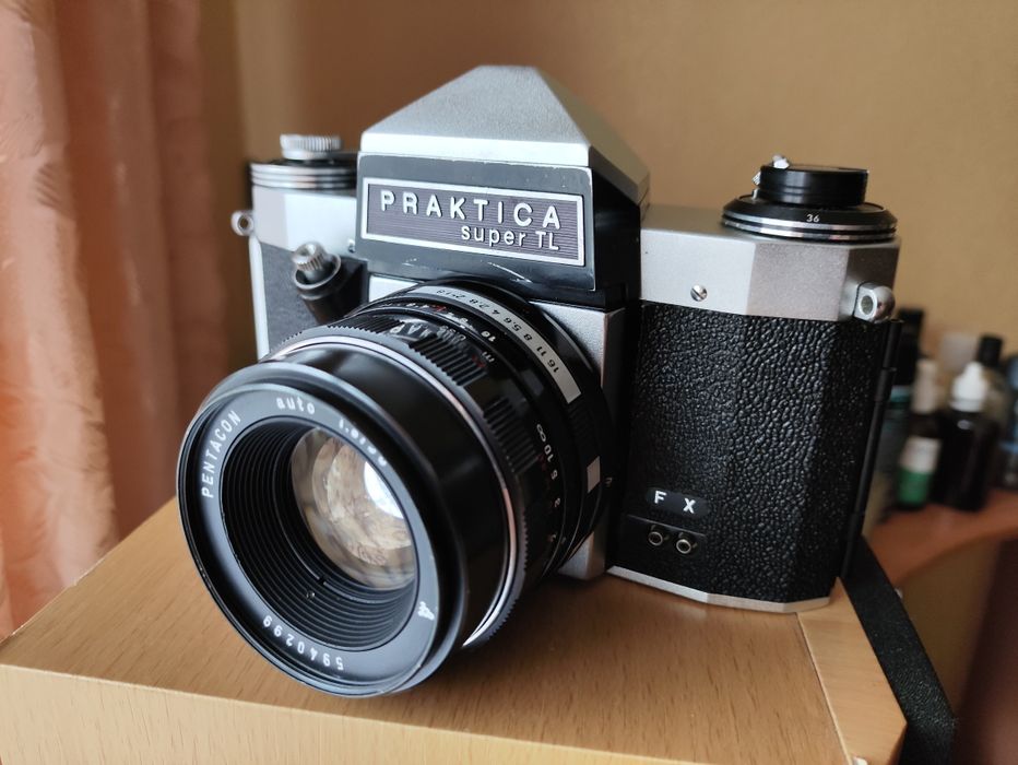 Praktica Super TL Pentacon 50mm F1.8