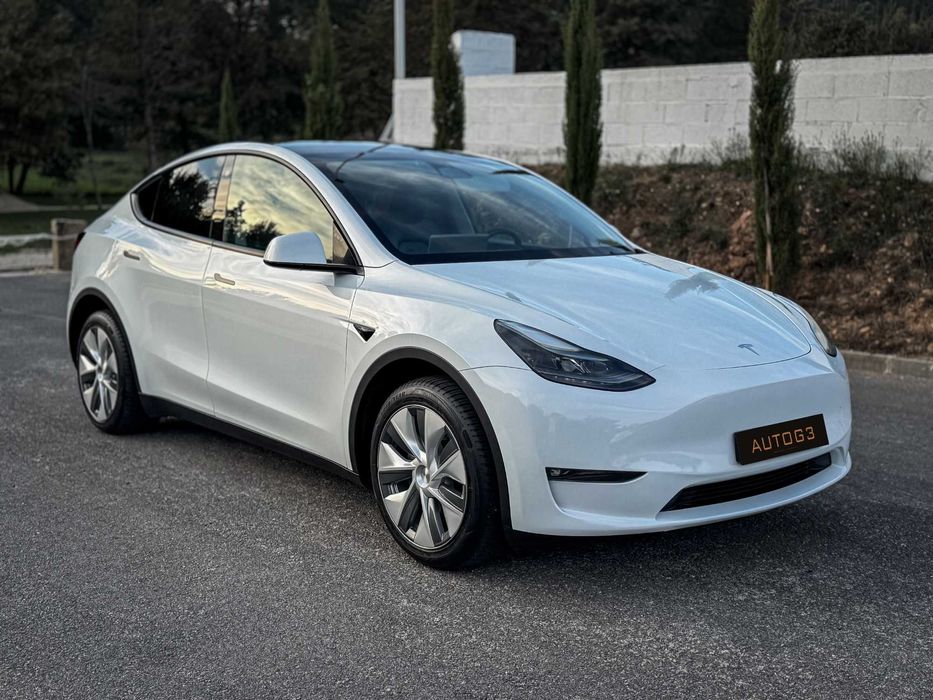 Tesla Model Y Long-Range DUAL Motor AWD | IVA DEDUTÍVEL