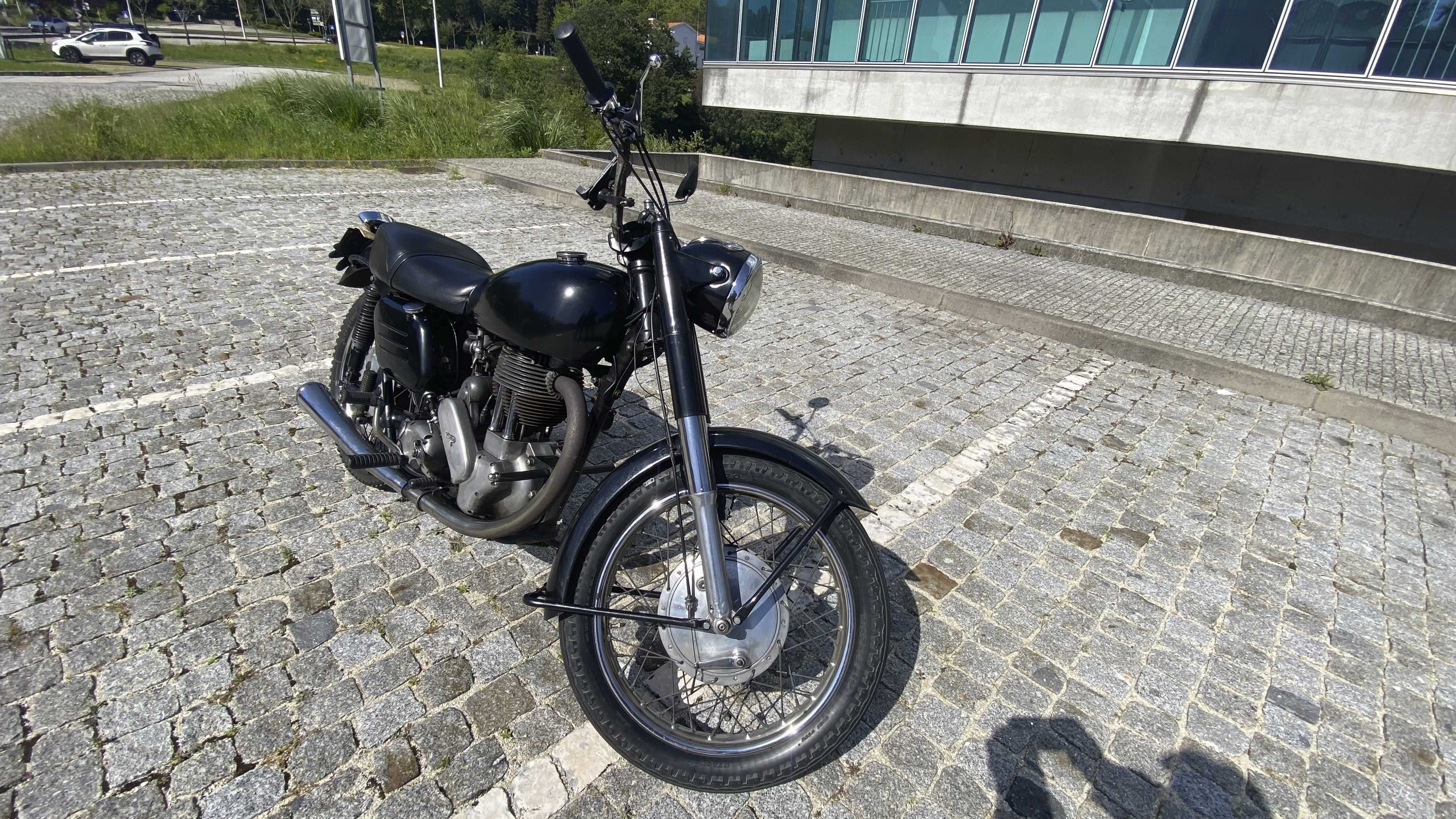 NORTON 350CC 1958 Modelo 50