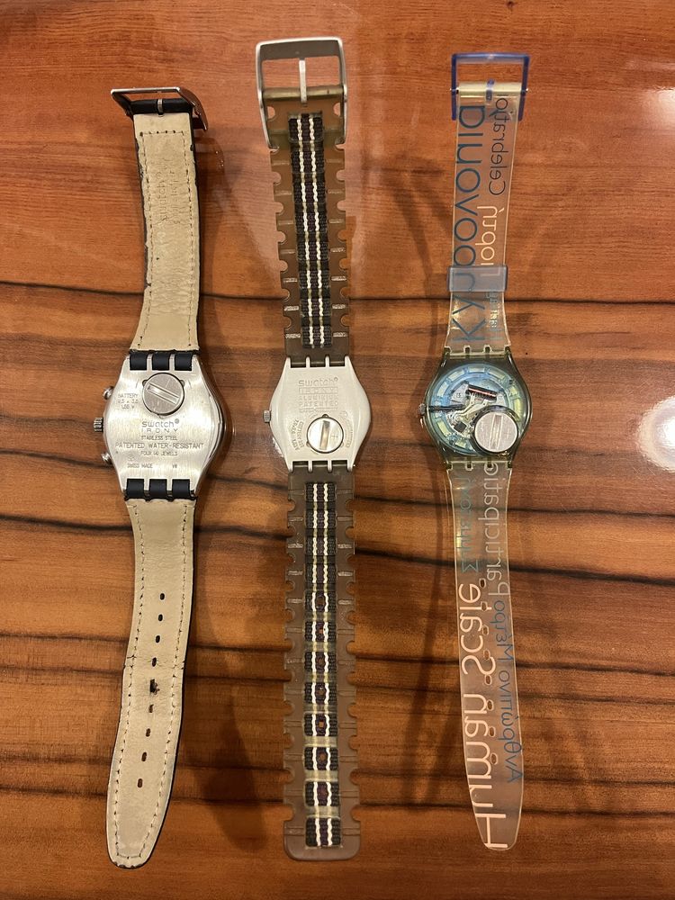 Conjunto de 3 relogios da marca Swatch