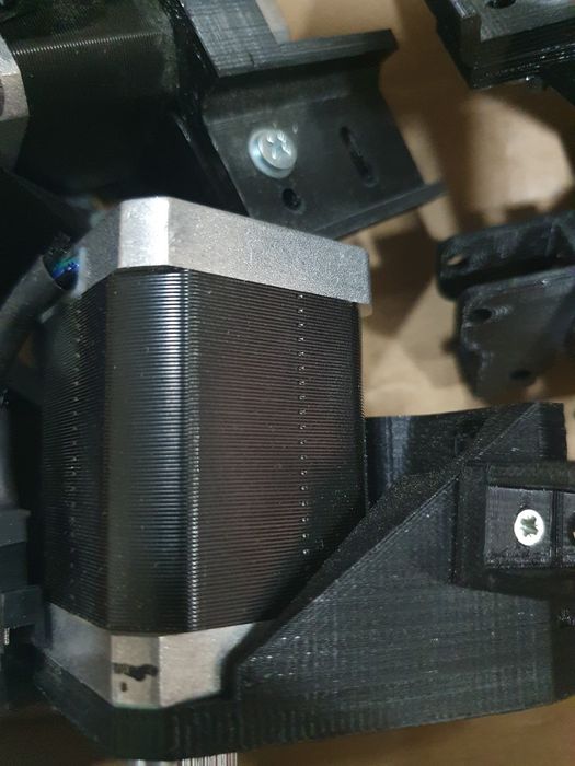 Кпокові двигуни Nema 16