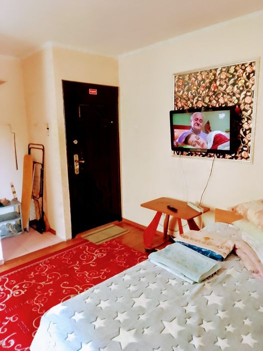 Почасово 1час-300, посуточно-750, 2-ух ком, Чкалова,78, Сильпо, 2 этаж