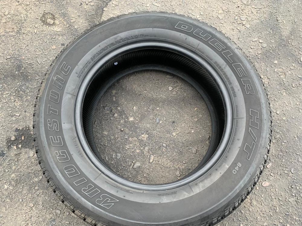 Шини 265/60 R18 Bridgestone літо 2021р,7-6мм