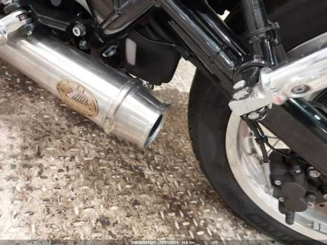 Triumph Motorcycle BONNEVILLE T120/BLACK 2023