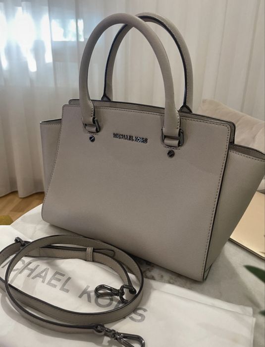 Mala Michael Kors