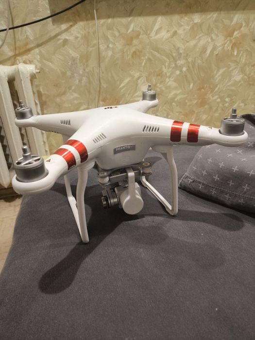 Продам квадрокоптер DJI Phantom 3 standart