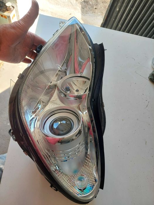 farol esq mercedes cls