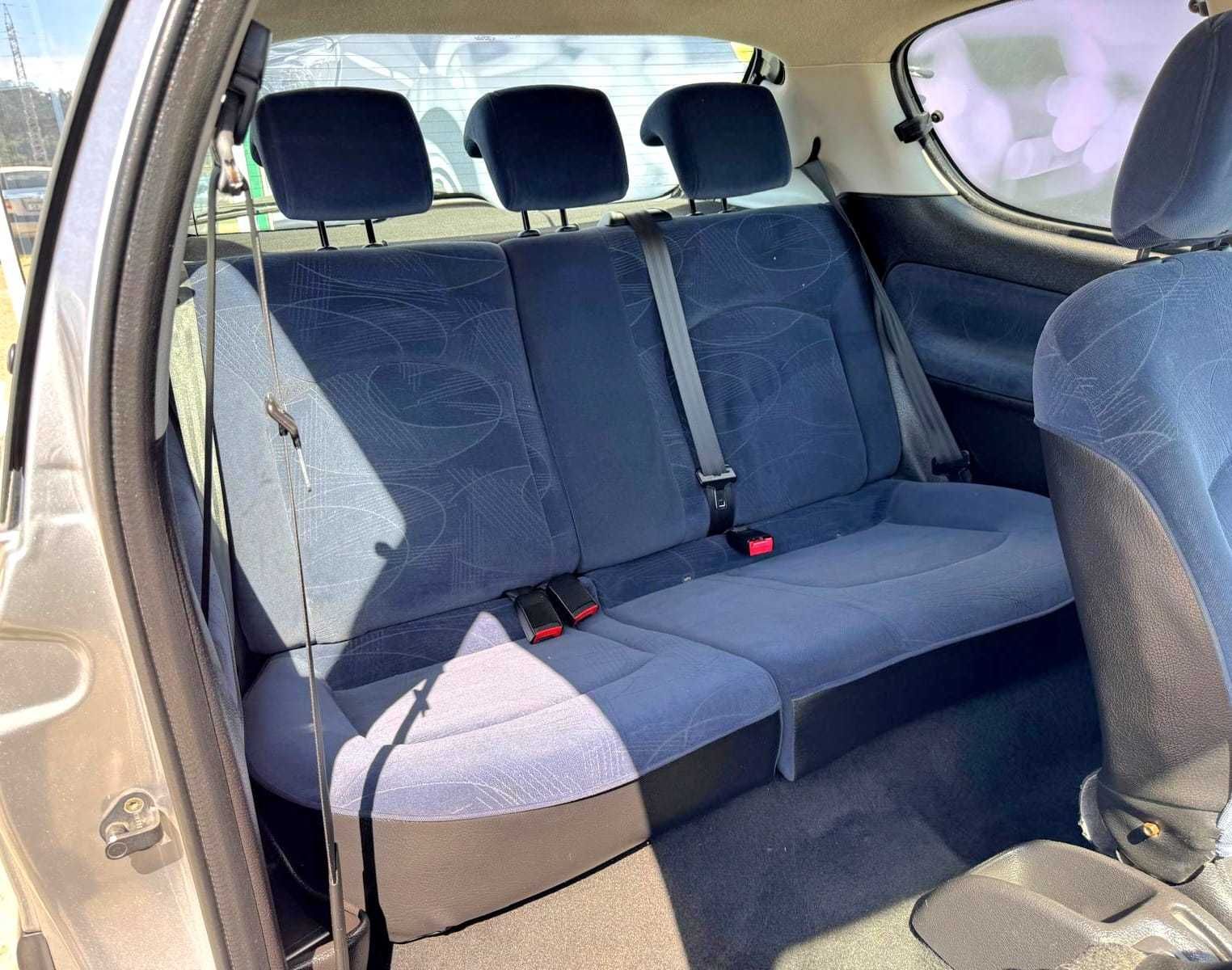 Peugeot 206 Hatchback 1.1- Garantia incluída