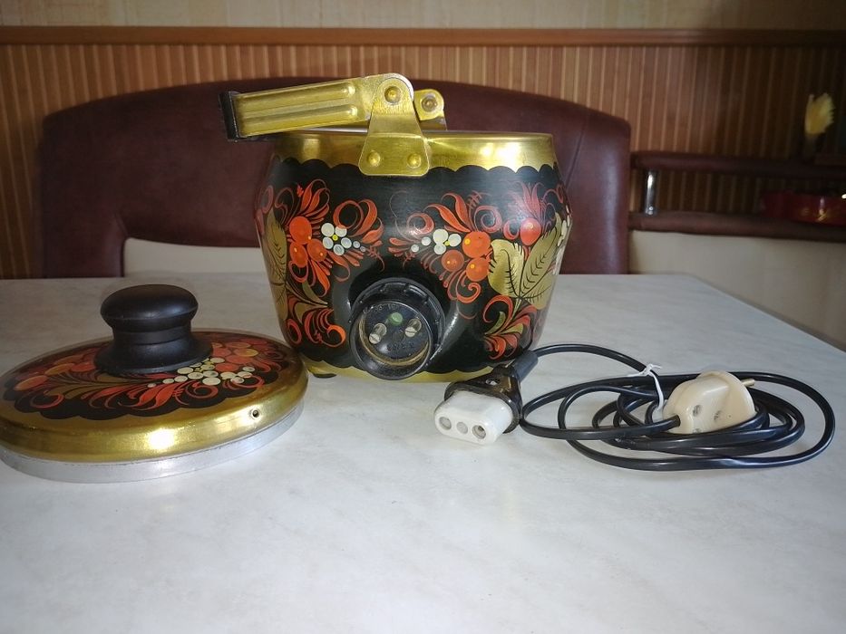 Элчайник б/у расписной из ссср 3л