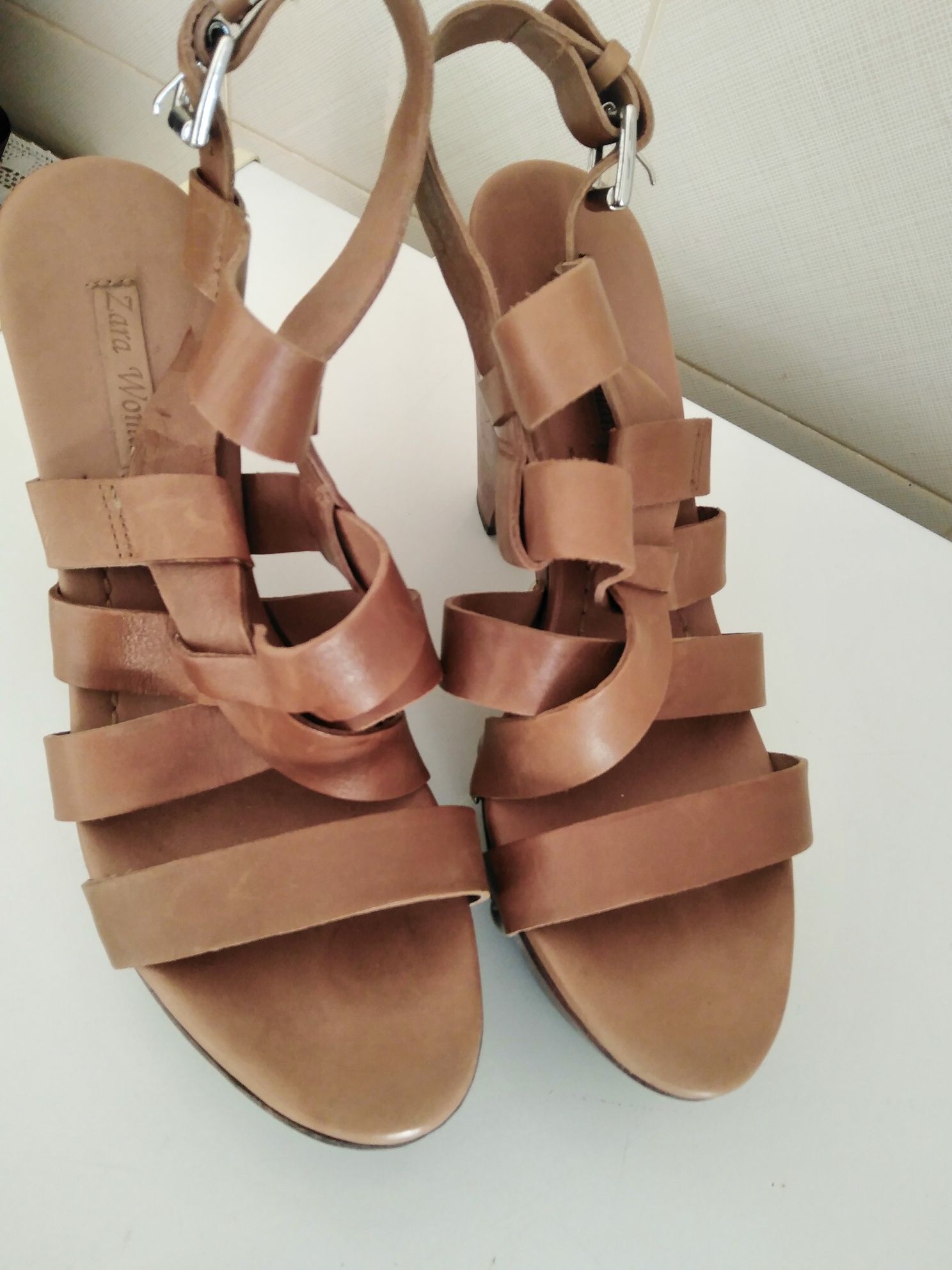 Sandalias Zara 38