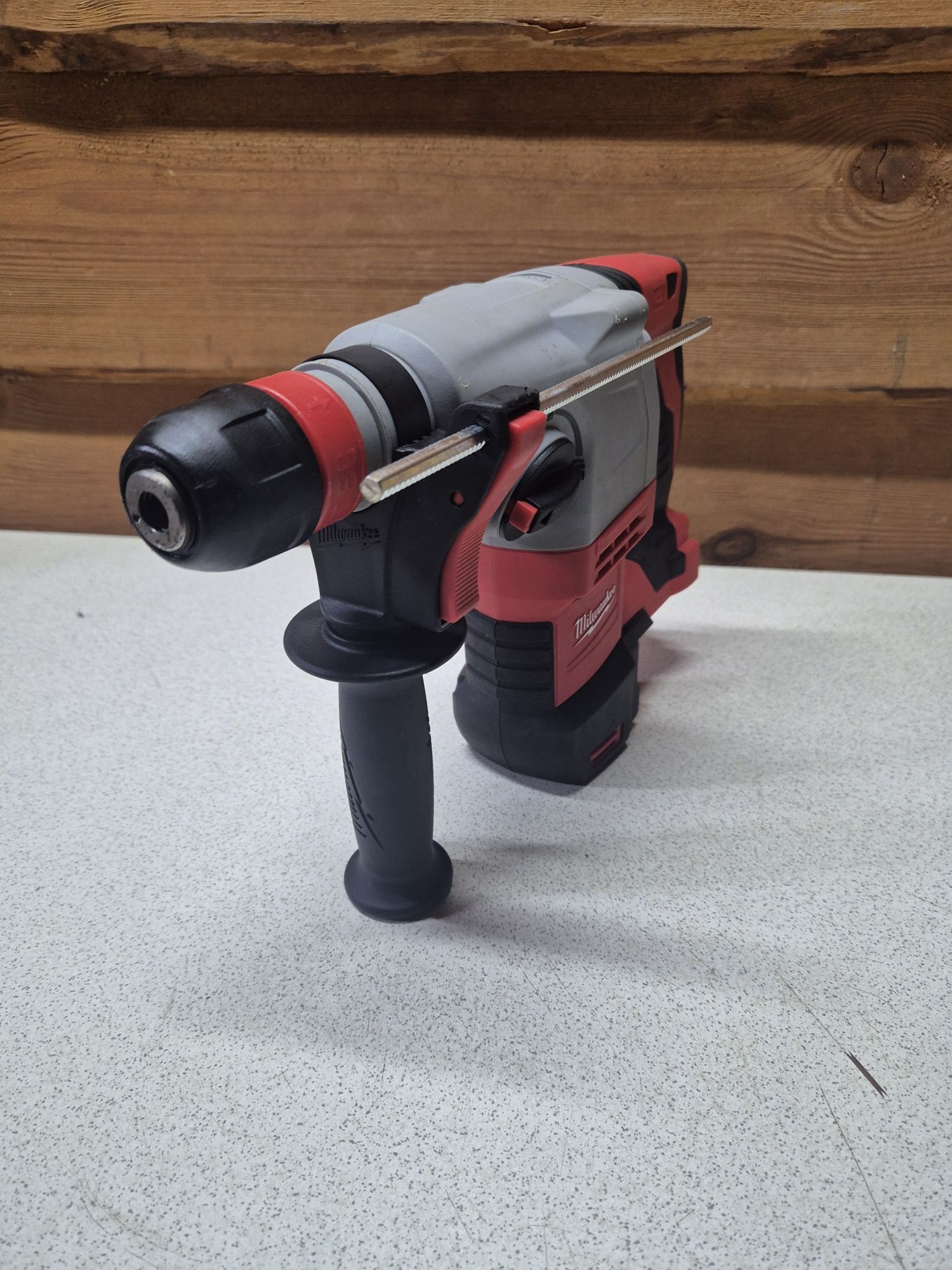 Milwaukee Młotowiertarka SDS PLUS