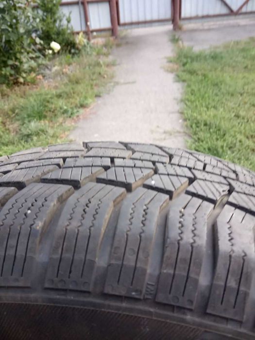 Продам резину, шини Viking WinTech 195/65 T R15, б/у, зима.
