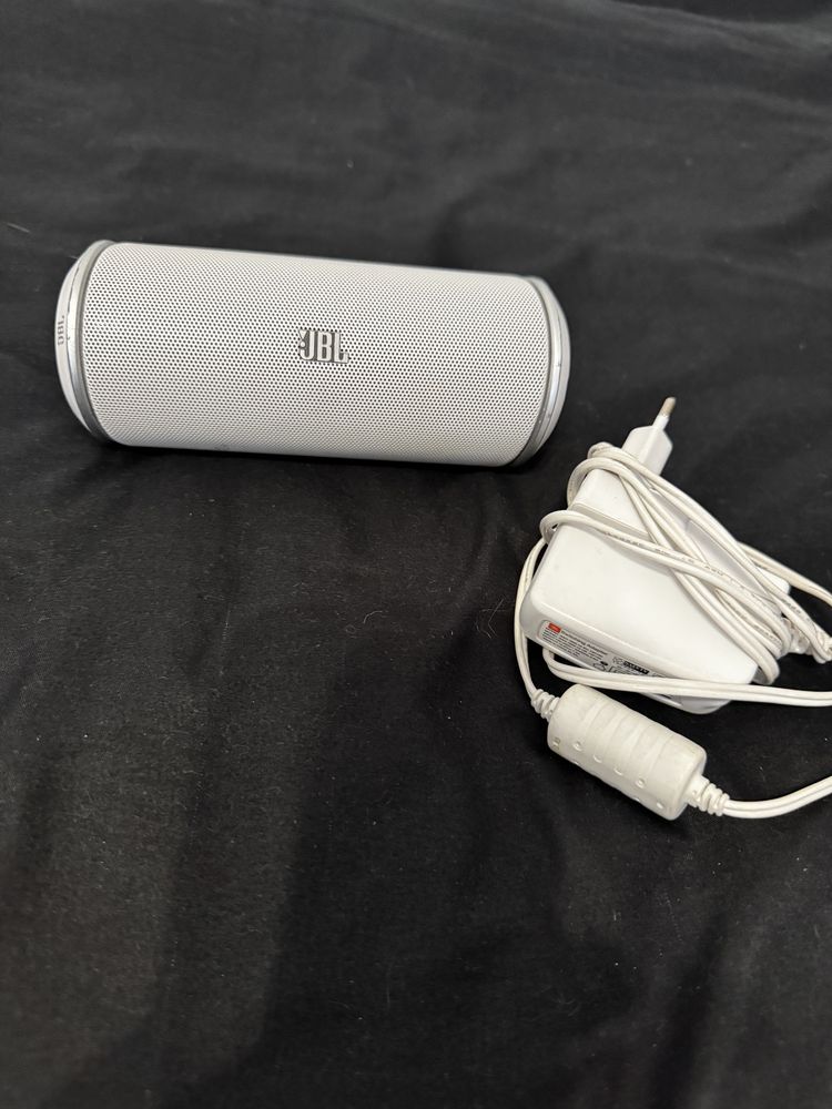 JBL Flip 2012 + oryginalna ładowarka