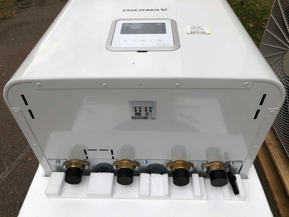 Тепловий насос повітря-вода LG THERMA V HU163MRB.U30/HN1600MC.NK1 16кВ