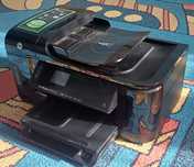 Продам МФУ HP Officejet 6500A Plus б/у в наборі з новими 8 катриджами.