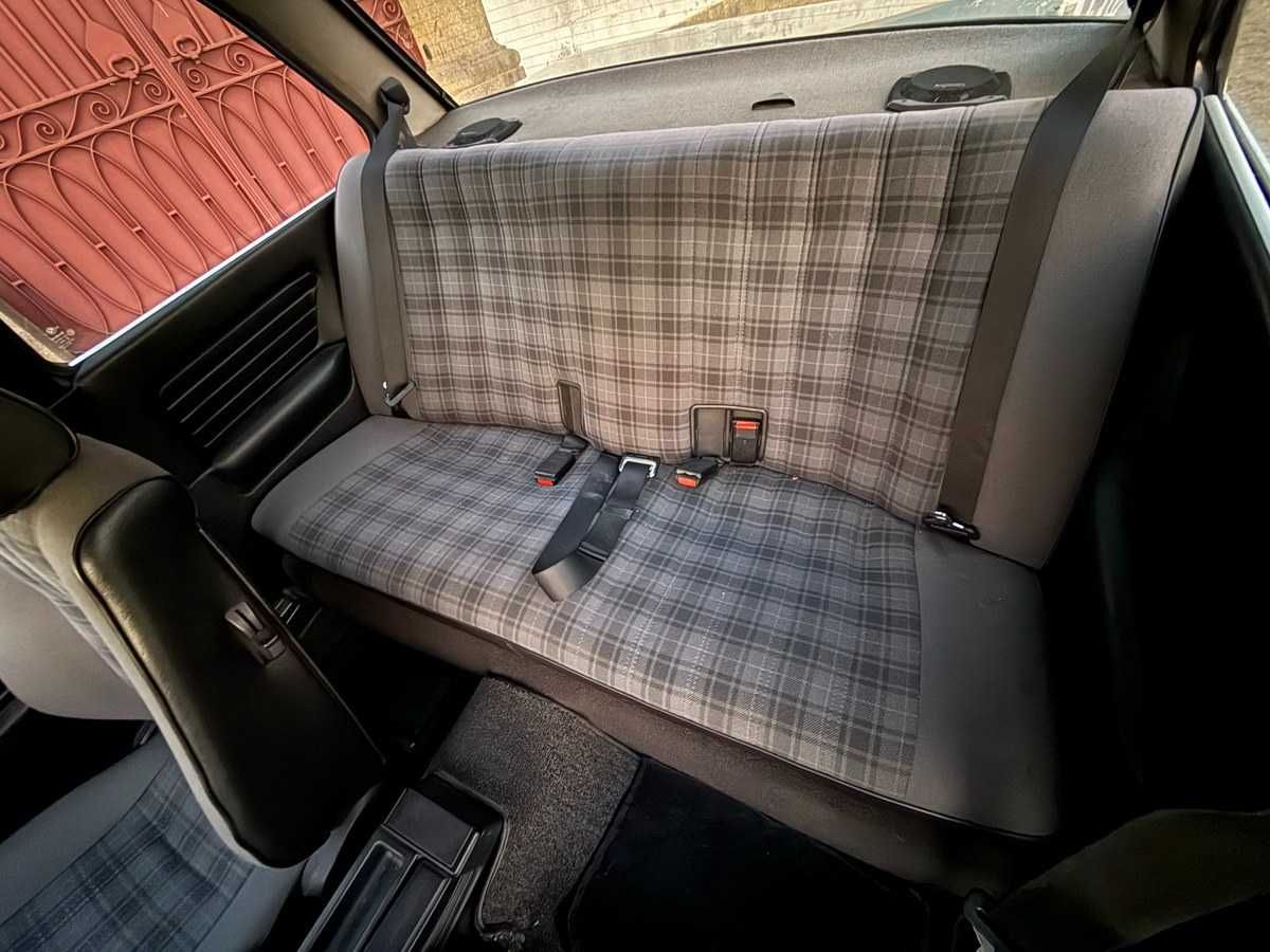 BMW E30 coupe 2p nacional