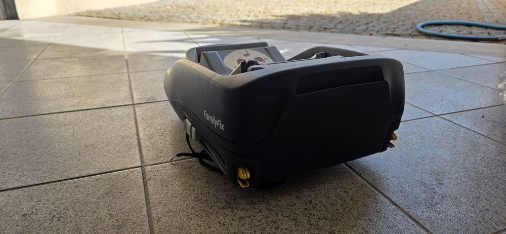 Maxi-Cosi FamilyFix ISOFIX