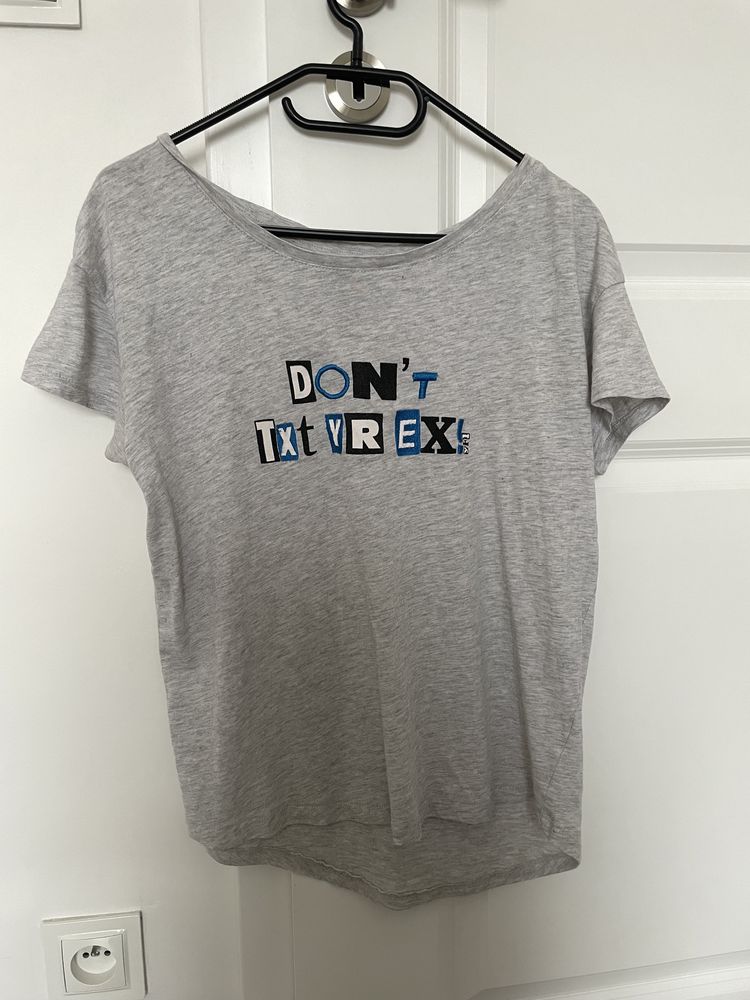 T-shirt bluzka szara z nadrukiem napisem Dont text your ex
