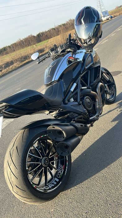 Ducati Diavel 1200