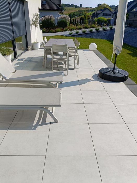Gres tarasowy Bianco 60x60x2 GATUNEK 1