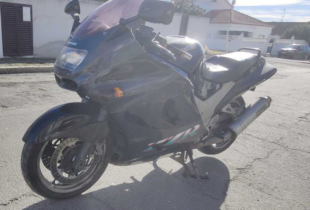 Kawasaki ZZR 1100