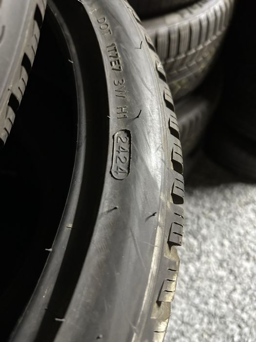 Зима 255/35/21 Hankook R21 шини пара 99% 2024