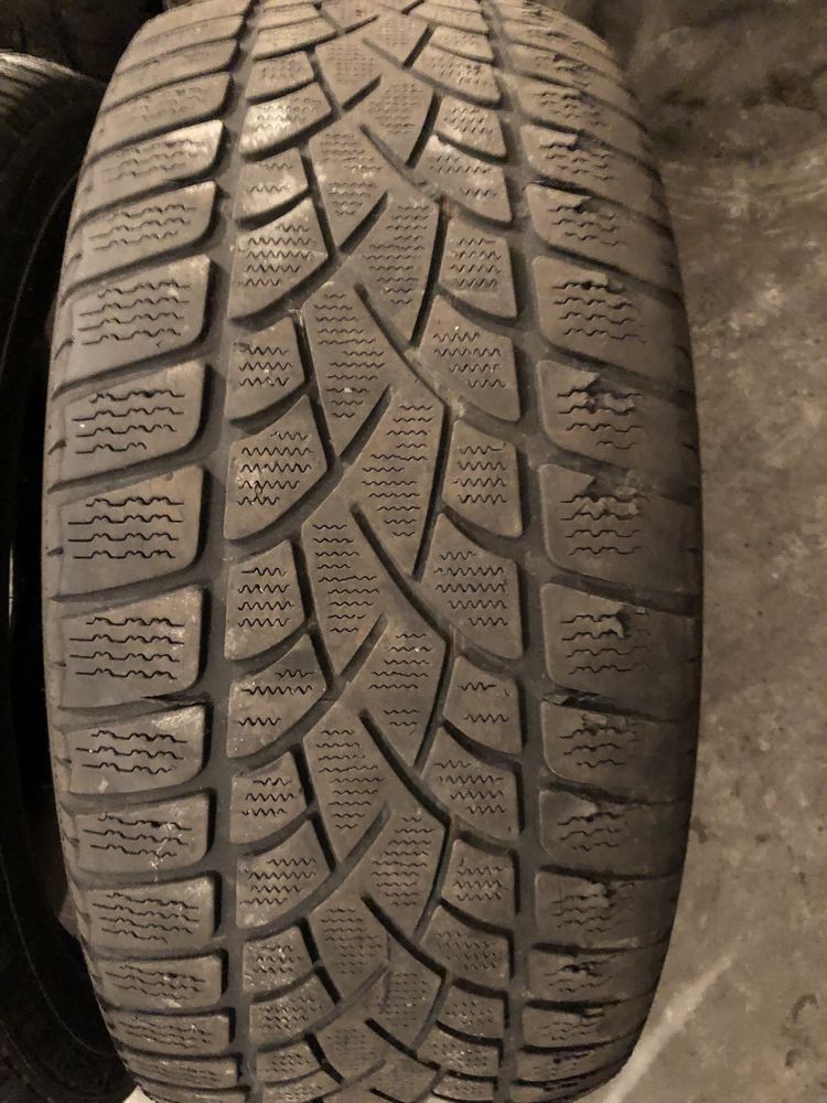 Шини Dunlop 255/45R18