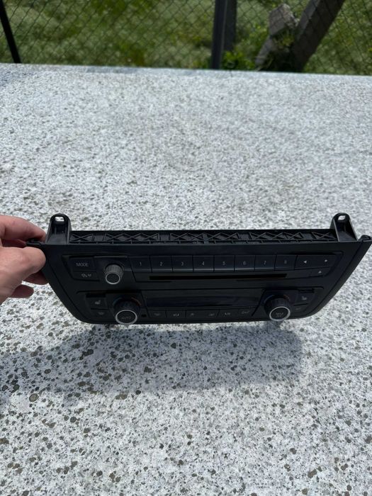 Comando / Radio - BMW 3 - 173.13.810