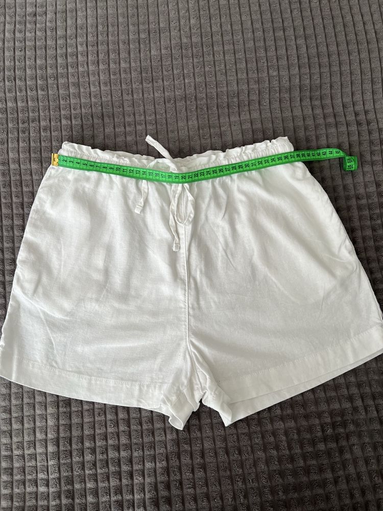 Шорти H&M білі ,шорти