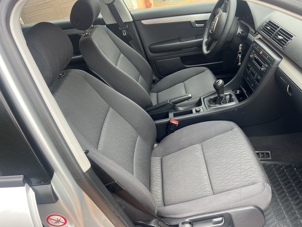 Audi a4 b7 2.0 MPI perfekcyjny zero korozji 188tys.km TUV