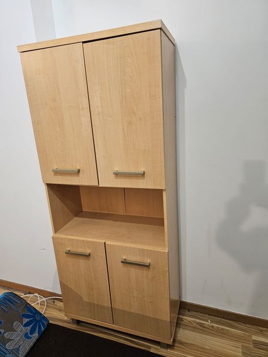 Szafa duża stojąca kolor jasne drewno