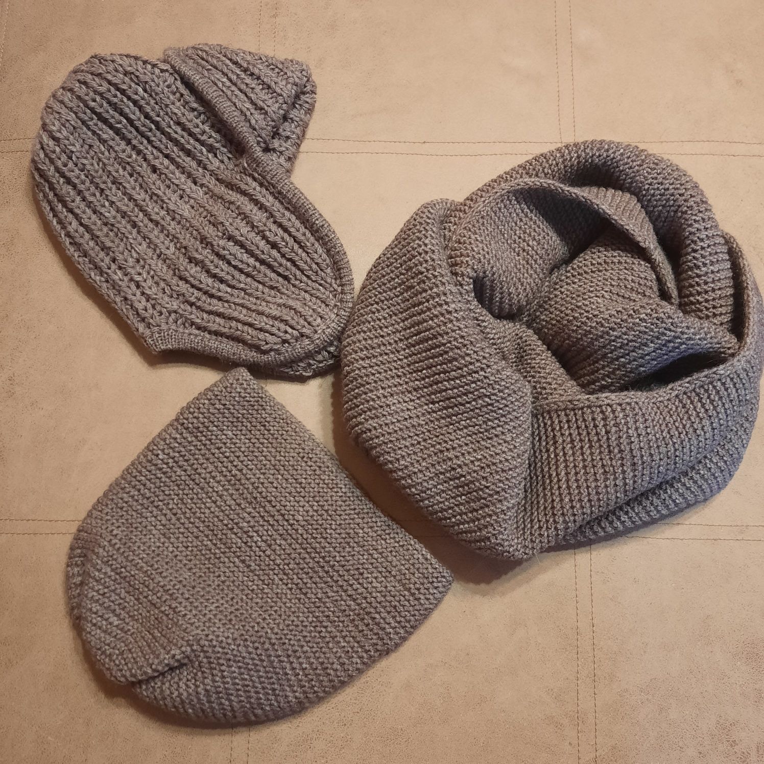 Вязаный комплект: шарф-снуд, шапка ушанка+шапка