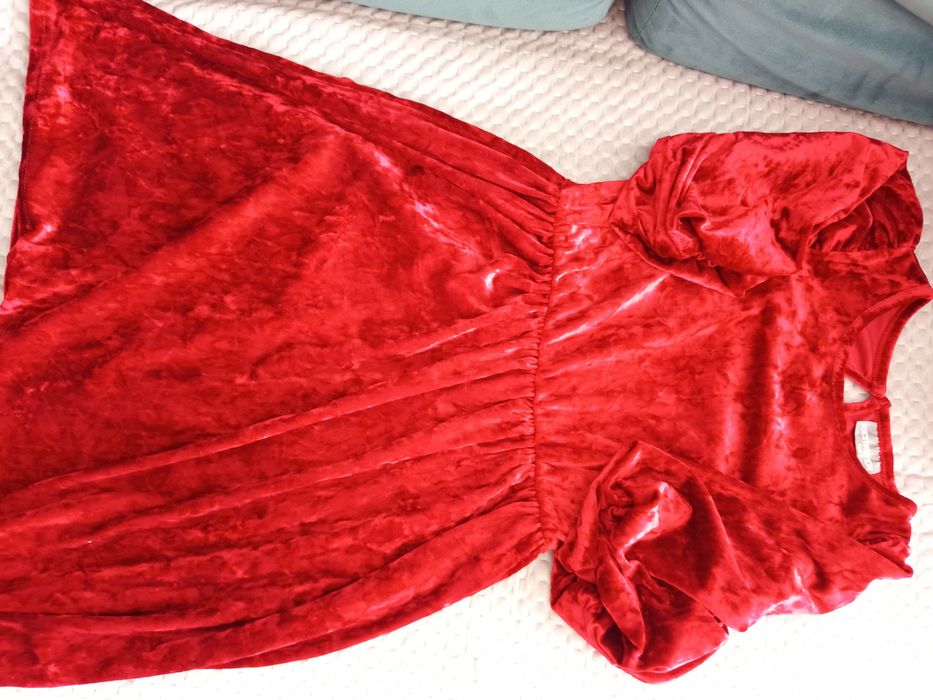 Zestaw ubrań dla dziewczynki 158/164