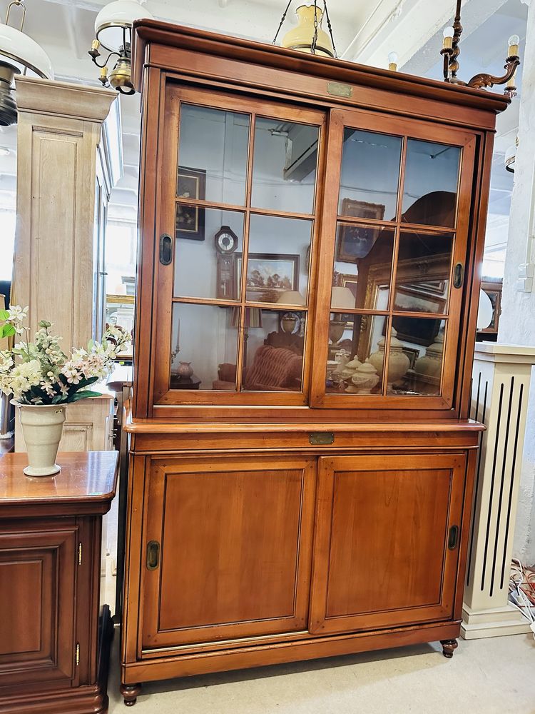 Armoire du Medecin SZAFA LEKARZA - biblioteka z przesuwnymi szafkami